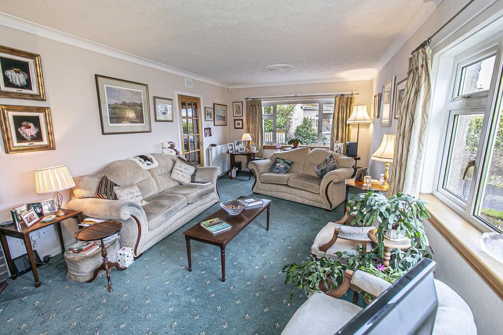 CUP1330JMP Z LIVING ROOM AGAIN.jpg