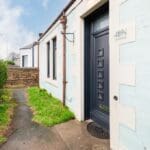 LEV1307CGM FRONT GARDEN.jpg