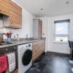 kitchen 1.jpg