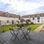 CUP1366SEG REAR DECKING.jpg