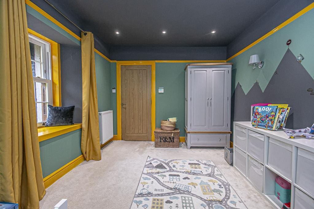 CUP1371SEG BEDROOM 4.jpg