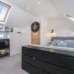 CUP1374SEG BEDROOM 5.jpg