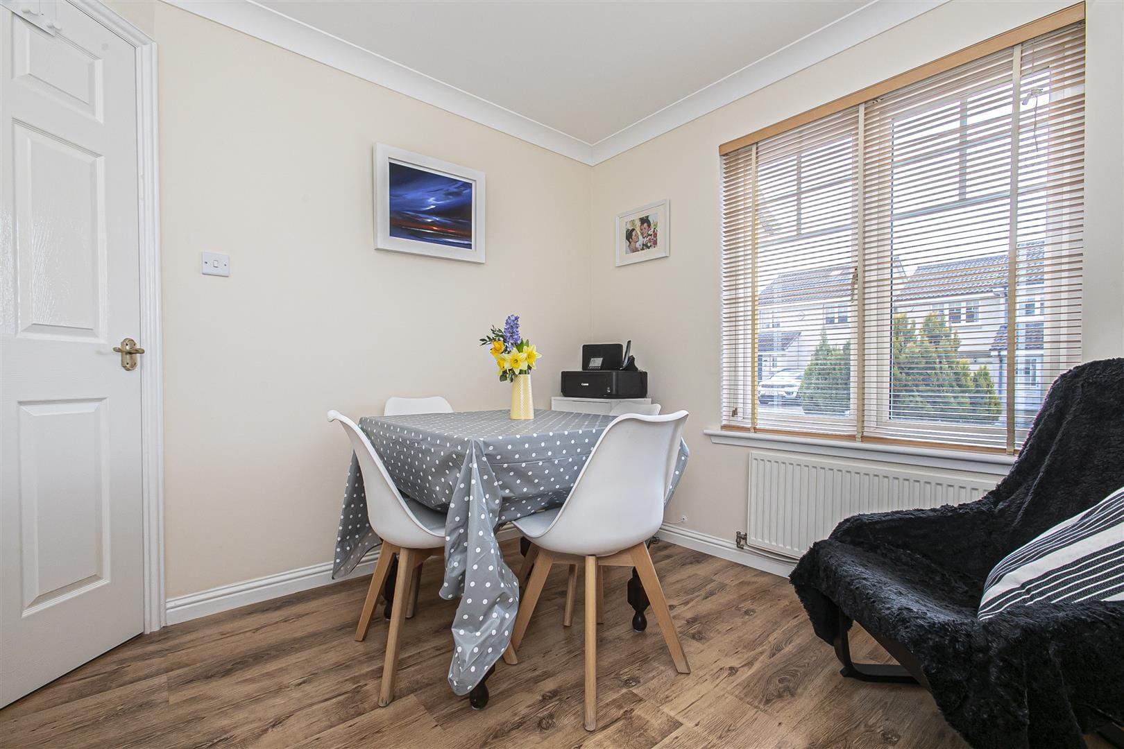 CUP1372SEG DINING ROOM.jpg