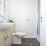 CUP1372SEG ENSUITE SHOWER ROOM.jpg