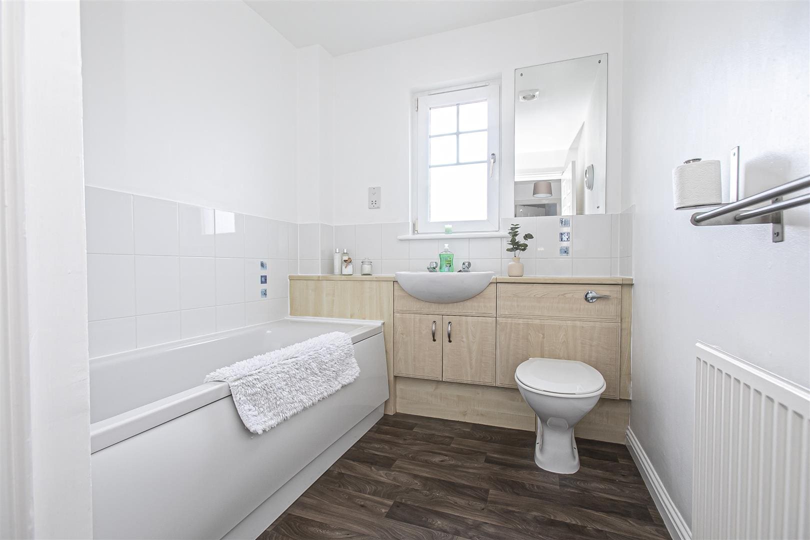 CUP1372SEG BATHROOM.jpg