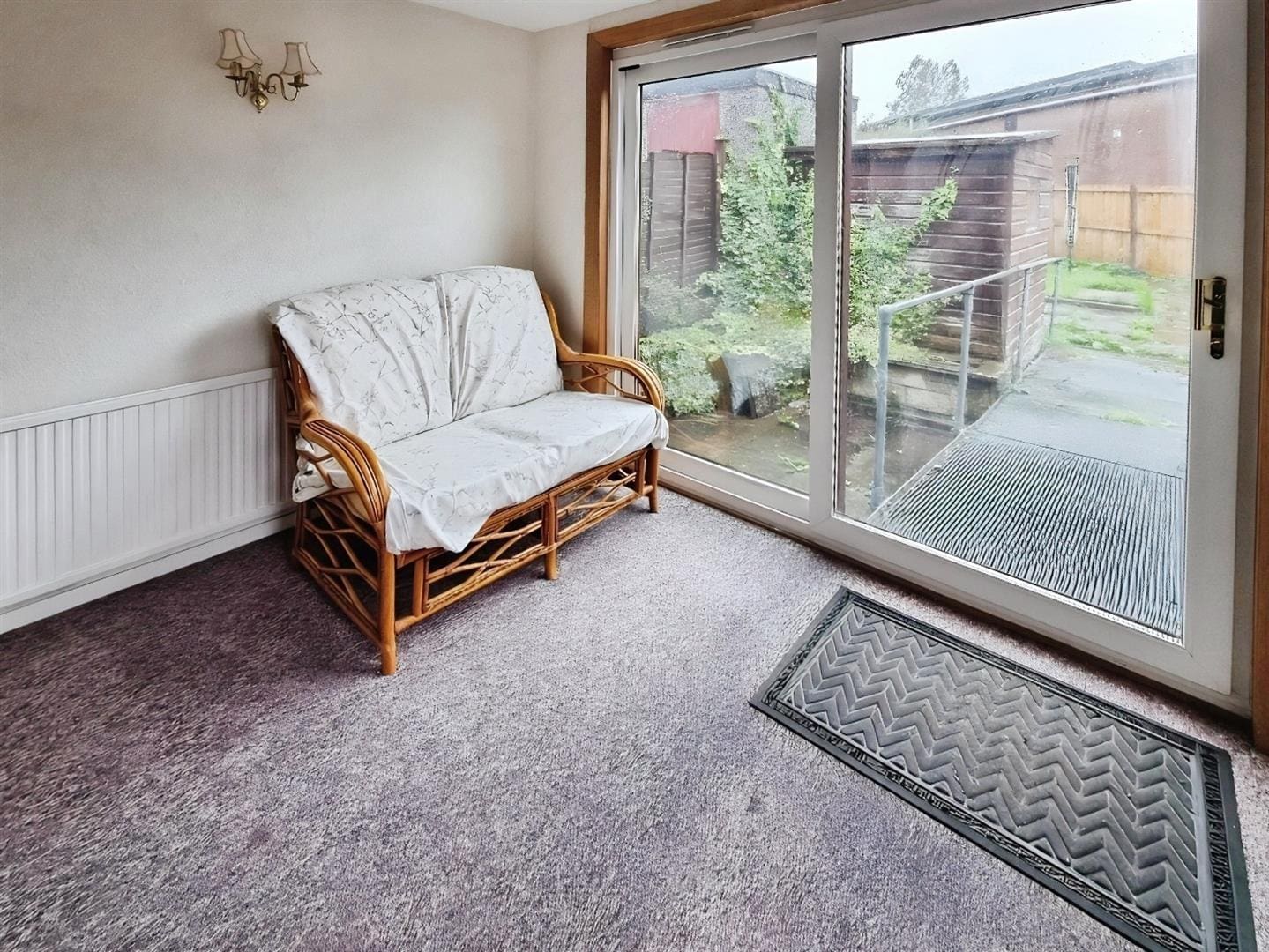 RDC0399LEVI SUN ROOM.jpg