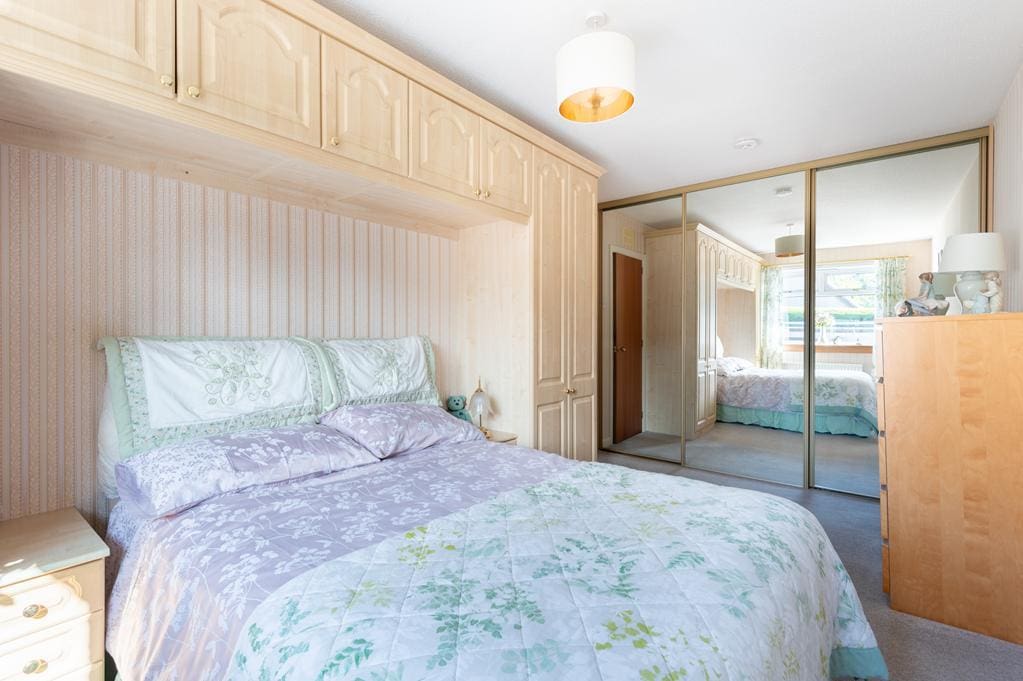 LEV1388PEM BEDROOM 2 AGAIN.jpg