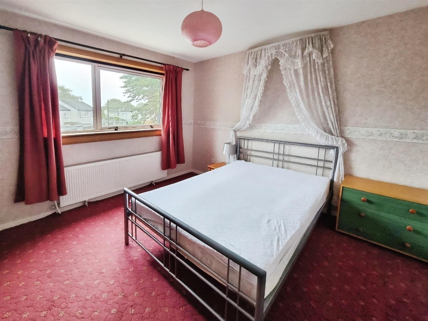 RDC0399LEVI BEDROOM 1 (1).jpg