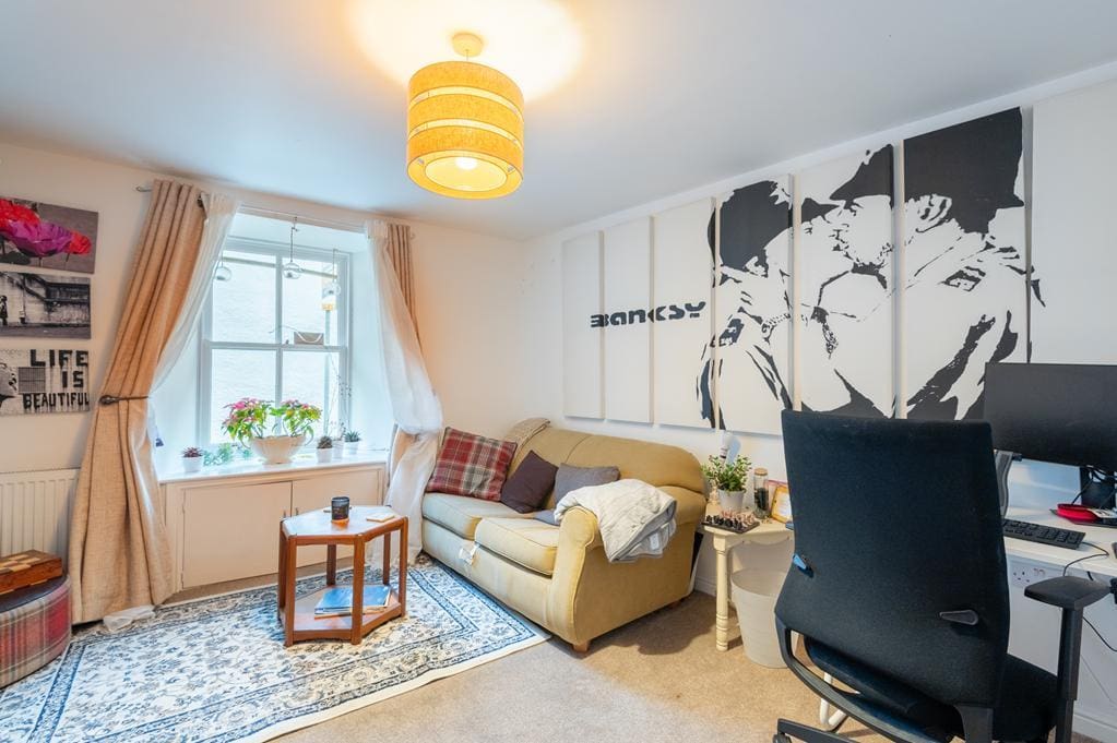 CUP1435SEG BEDROOM 2.jpg