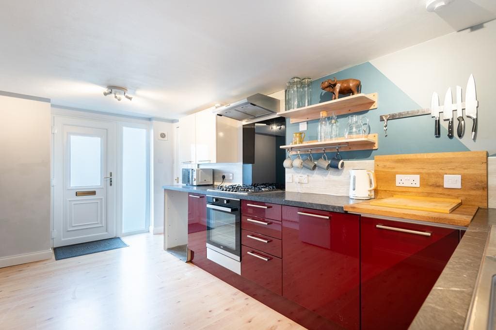 CUP1452SEG DINING KITCHEN AGAIN.jpg