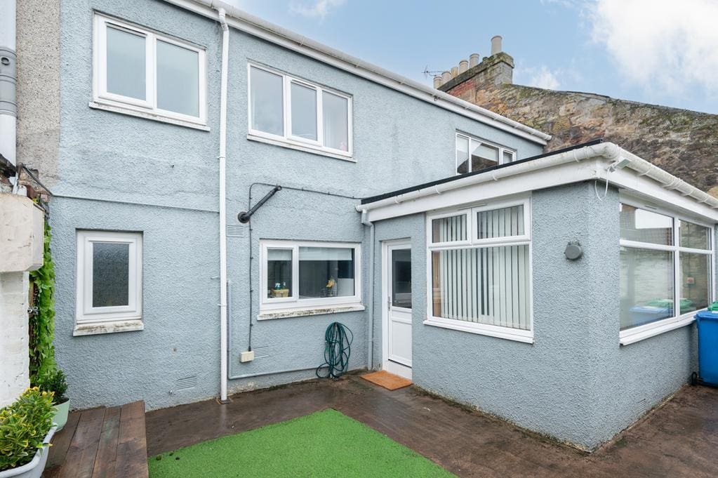 CUP1449SEG EXTERNAL REAR.jpg