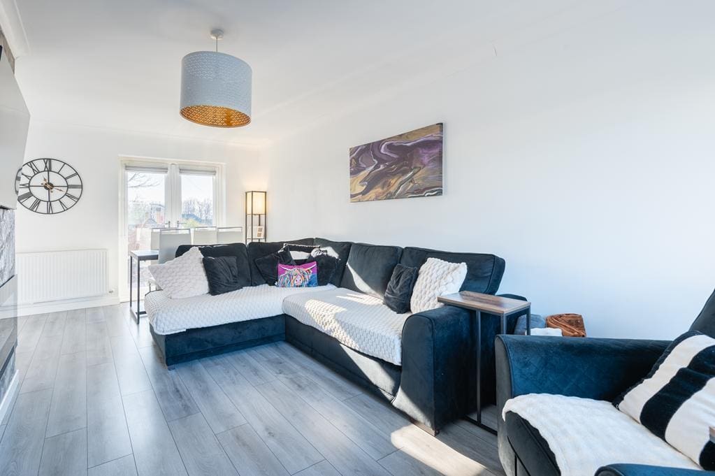 LEV1421PEM LOUNGE DINING ROOM AGAIN.jpg