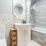 LEV1416PEM BATHROOM.jpg