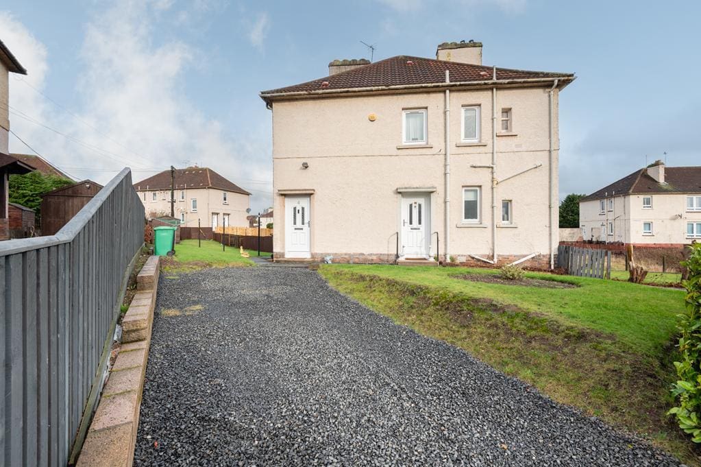 LEV1420PEM PARKING.jpg