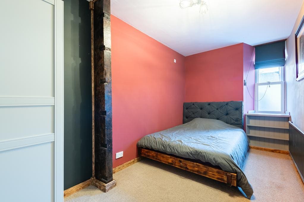 CUP1452SEG BEDROOM 2.jpg