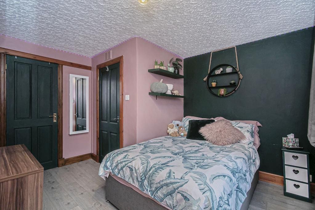 CUP1450PEM BEDROOM 2.jpg