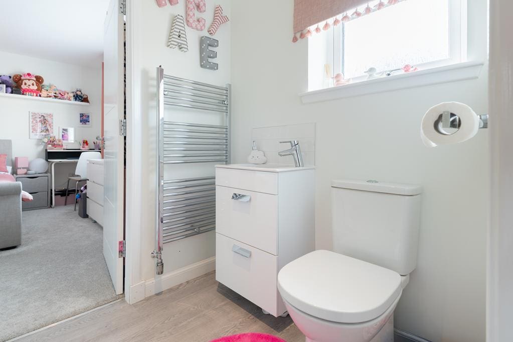 LEV1430PEM JACK AND JILL SHOWER.jpg