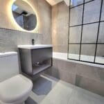 KNM0082GLEI Bathroom (1).jpeg