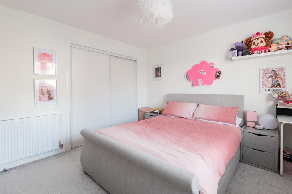 LEV1430PEM BEDROOM 3 AGAIN.jpg