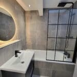 KNM0082GLEI Bathroom (2).jpeg