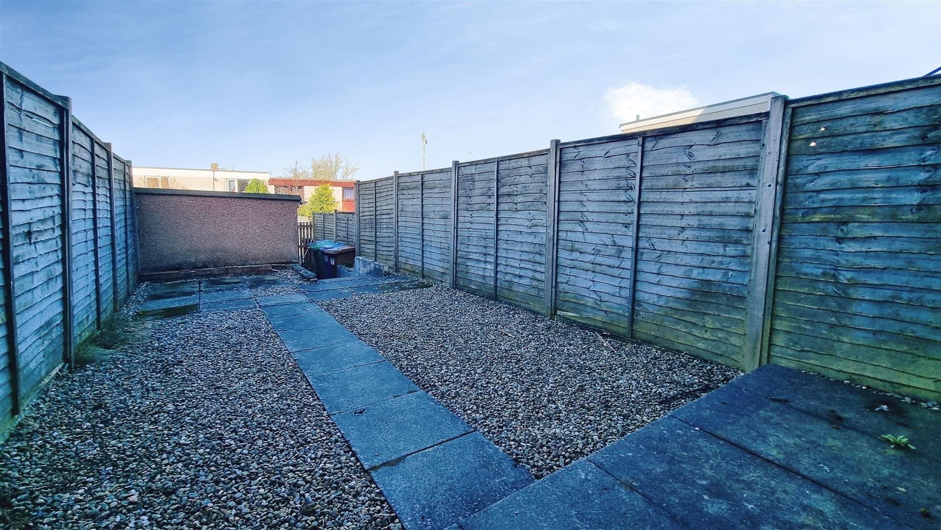 RDC0353LEVI GARDEN.jpg