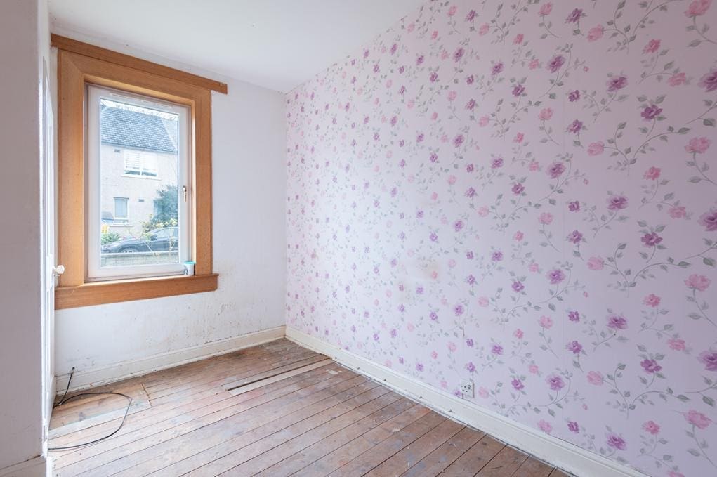 CUP1463SEG BEDROOM 3