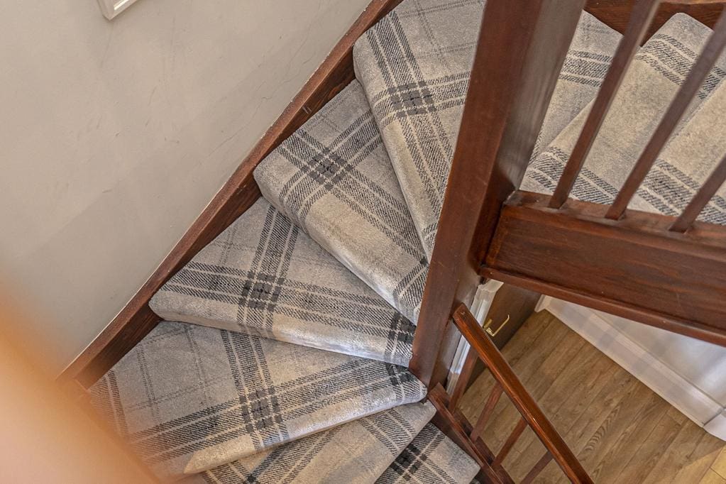 CUP1366SEG STAIRCASE.jpg