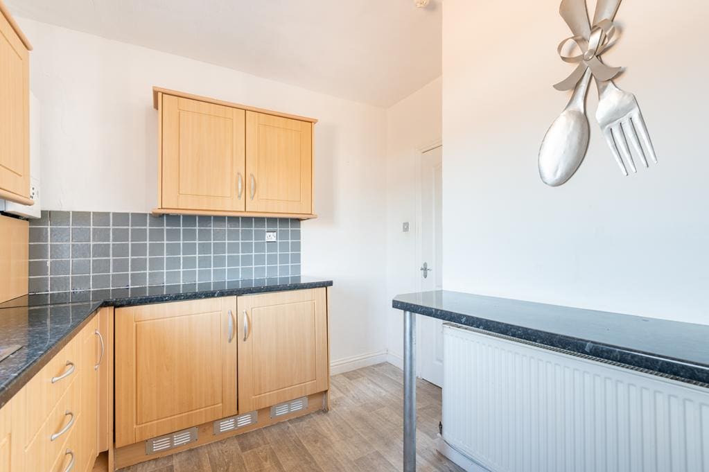 CUP1459SEG KITCHEN AGAIN.jpg