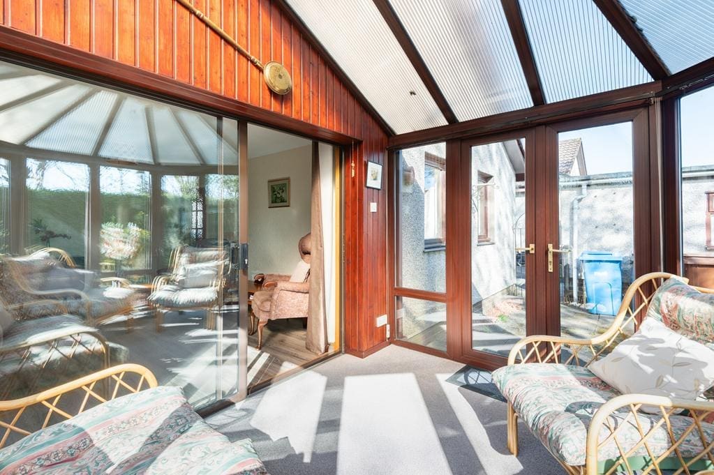 LEV1443PEM CONSERVATORY AGAIN.jpg