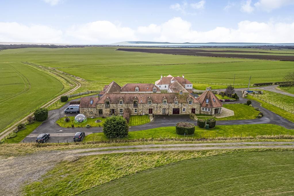 CUP1366SEG LOCALITY.jpg