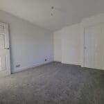 KNM0058GLEI Bedroom 1.jpg