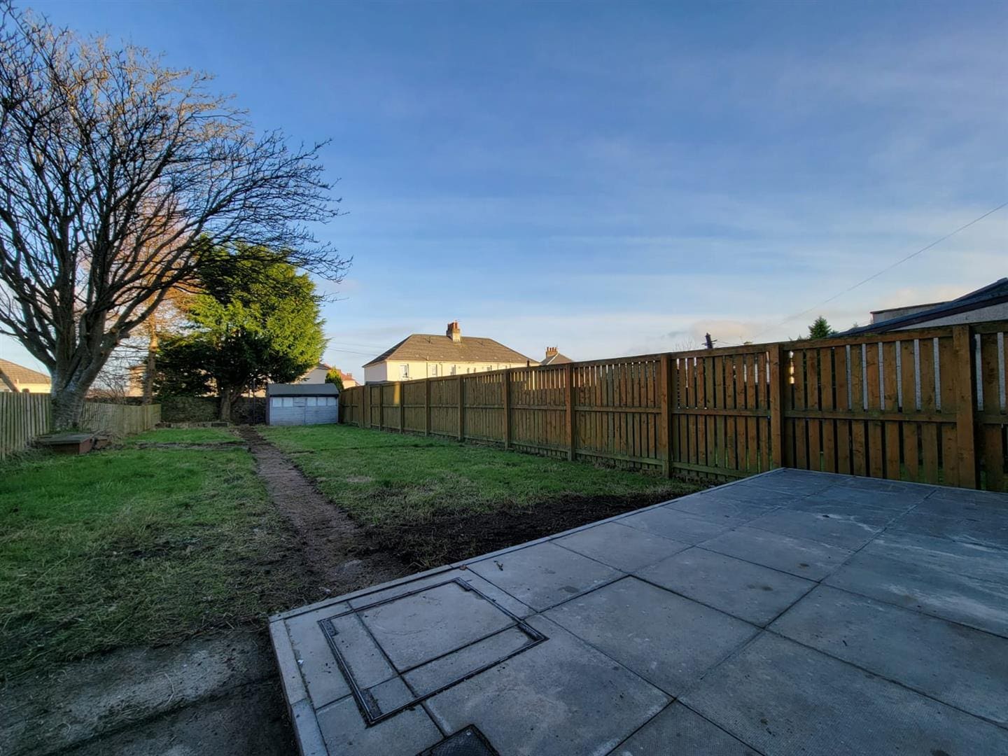 KNM0058GLEI Rear Garden (1).jpg