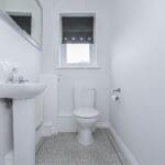 KNM0066GLEI WC.jpg