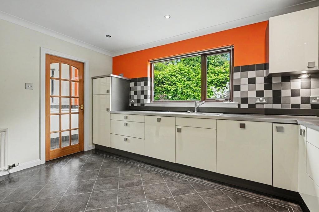CUP1462SEG DINING KITCHEN AGAIN.jpg