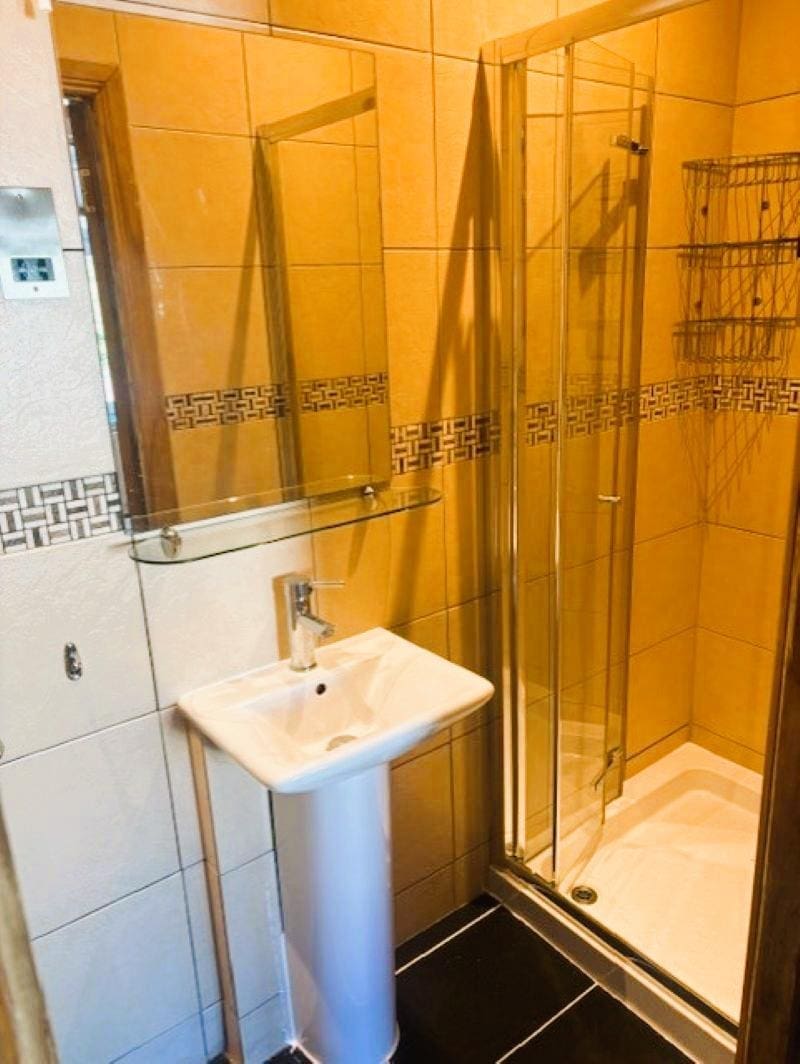 en suite.jpg