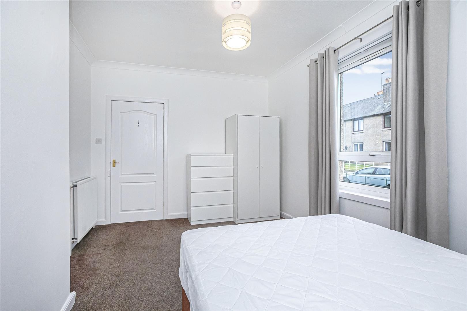 KNM0061LEVI Bedroom 2 (3).jpg
