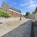 LEV1460PEM SIDE GARDEN.jpg