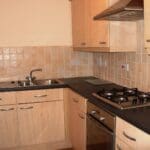 JMP0016GLE KITCHEN.jpg