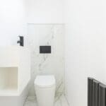 LEV1481PEM EN SUITE SHOWER ROOM.jpg