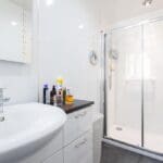 LEV1480PEM SHOWER ROOM AGAIN.jpg