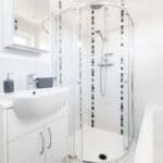 LEV1482PEM BATHROOM AGAIN.jpg