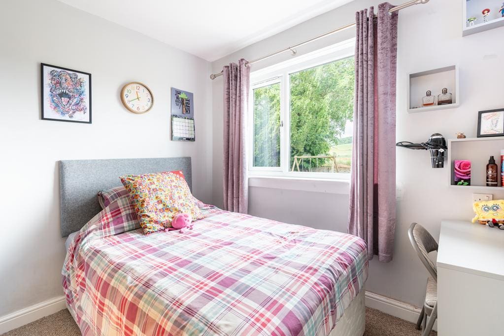 CUP1485PEM BEDROOM 3.jpg