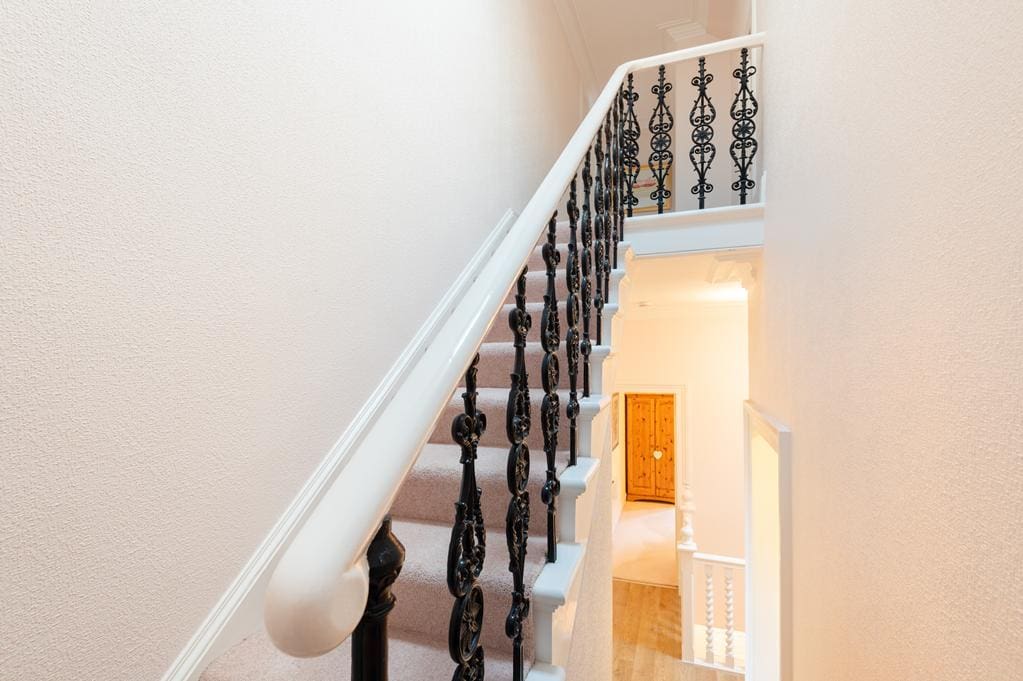 LEV1479PEM STAIRS DETAIL.jpg