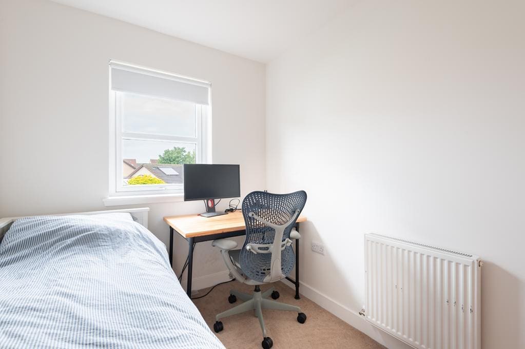 CUP1495SEG BEDROOM 4.jpg