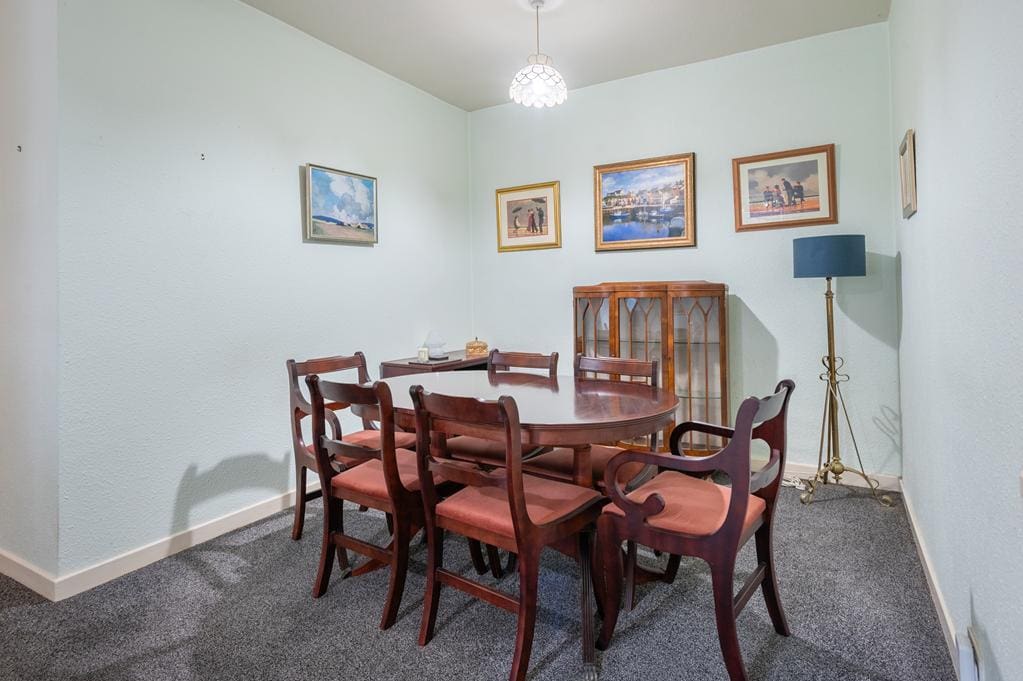 CUP1502SEG DINING AREA.jpg