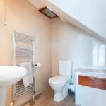 CUP1507JMP ENSUITE BATHROOM