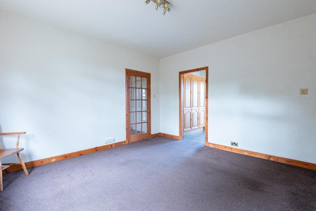 CUP1492SEG LIVING ROOM AGAIN.jpg