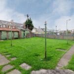 LEV1498PEM SHARED GARDEN