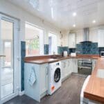 LEV1495PEM KITCHEN.jpg