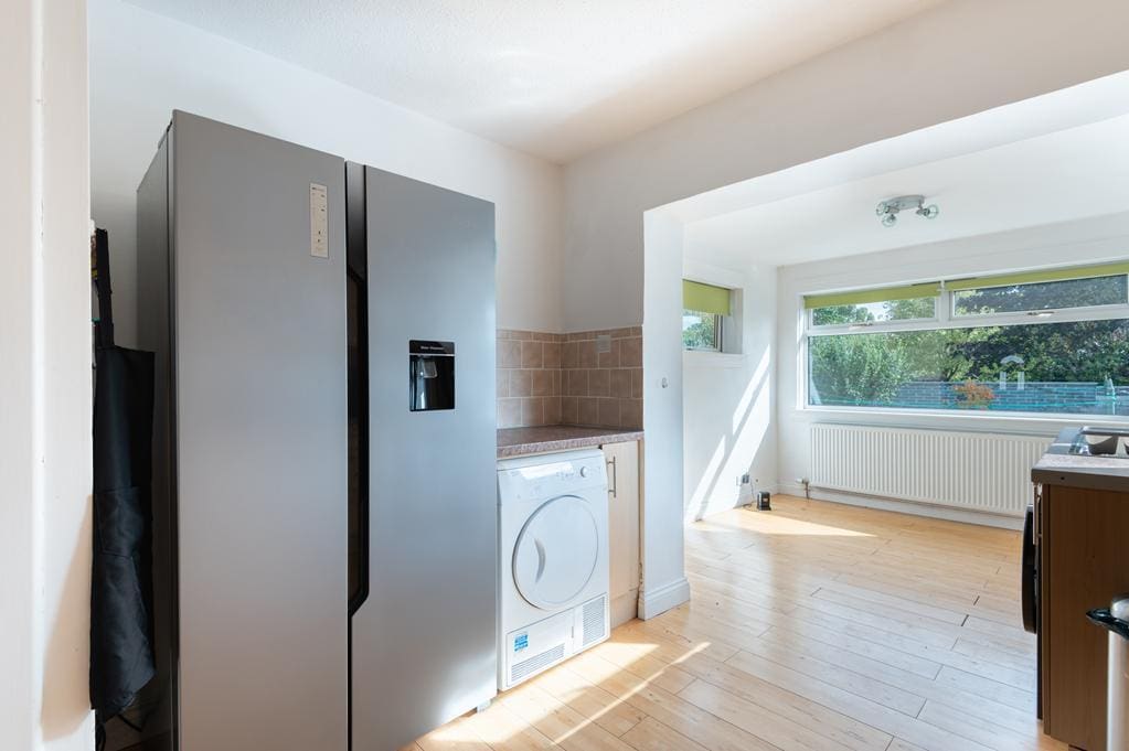CUP1486SEG DINING KITCHEN LEFT.jpg